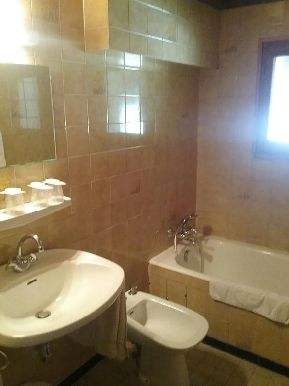 Hotel Restaurant Les Rosieres Манигод Екстериор снимка