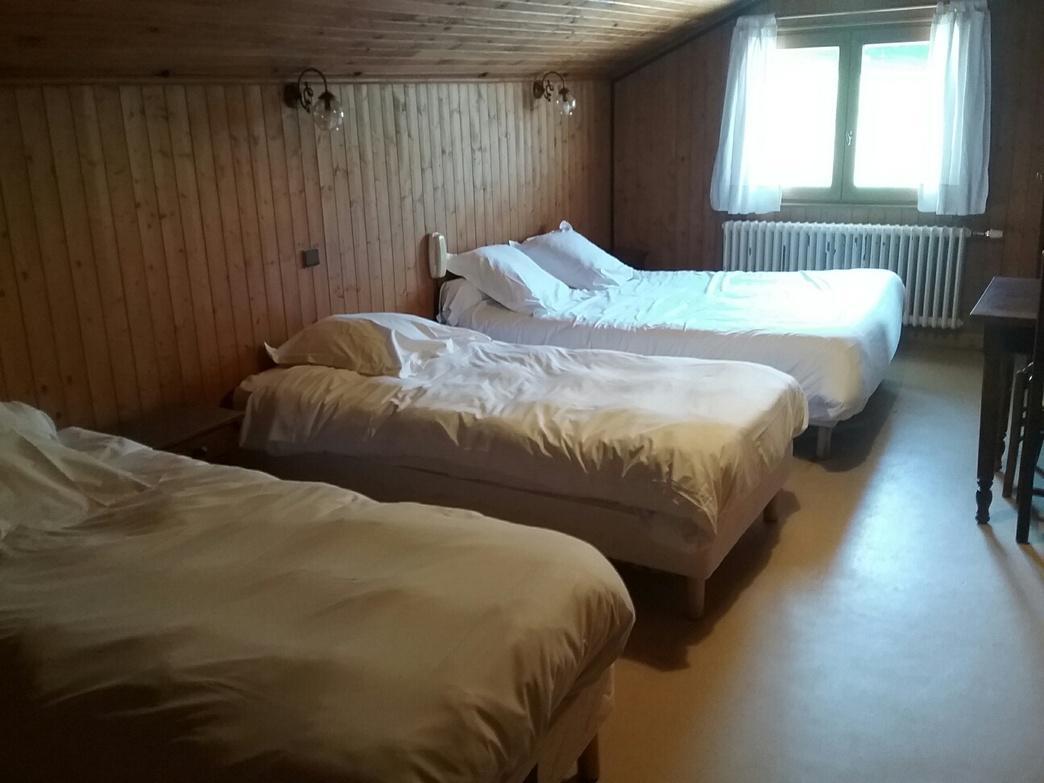 Hotel Restaurant Les Rosieres Манигод Екстериор снимка