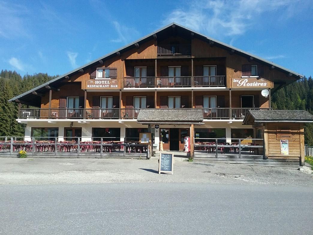 Hotel Restaurant Les Rosieres Манигод Екстериор снимка